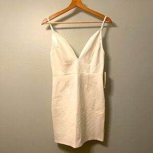 White bodycon dress